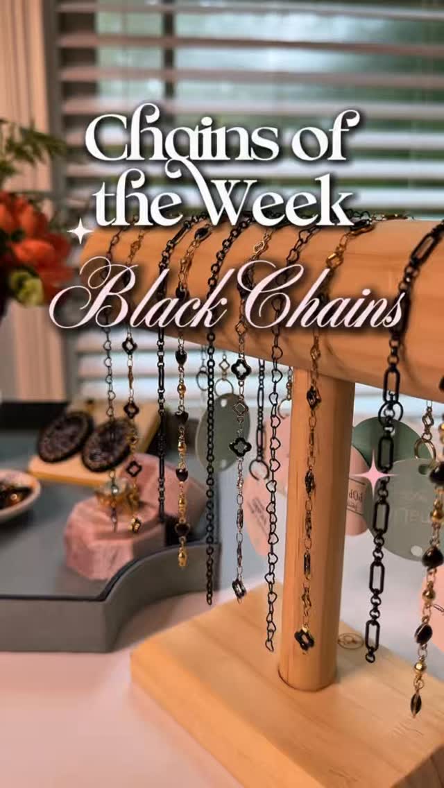 A little black, a whole lot of WOW! 🖤✨

Meet your black chain beauties:
• Heart — stainless
• Poppy — quatrefoil enamel
• Figaro — stainless
• Cherish — heart enamel
• Chic — stainless

Mix them with your other metal colors for a pop of pizzazz and that WOW factor! Which one is calling your name?

Ready to get LINX’D this weekend? Find me at:

📍 Via Colori benefiting Girl Scouts of Kentuckiana
Waterfront Park • Big Four Lawn
🗓️ Saturday, 10/24 • 10 AM–6 PM
🗓️ Sunday, 10/25 • 10 AM–5 PM

Come see me and let’s create a combination you’ll love! ✨

@viacoloriky