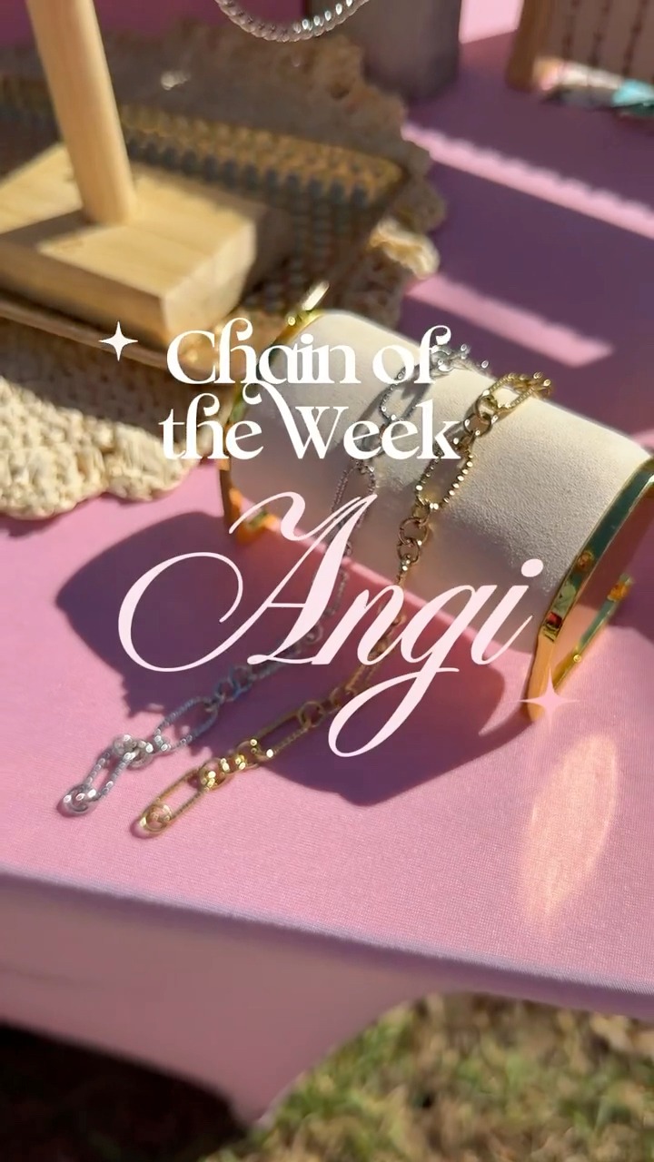 Meet Angi, this week's Chain of the Week!

She's bold, she's beautiful, and she's the perfect addition to your bracelet stack! Available in both stainless steel and stainless gold, Angi is one of those chains you'll want to wear with EVERYTHING!

Come see me at an upcoming pop-up to add her to your stack, or msg me to  order and reserve online today.💗

#permanentbracelet #permanentjewelry #permalinxbyjbloom #sidehustle #braceletlovers